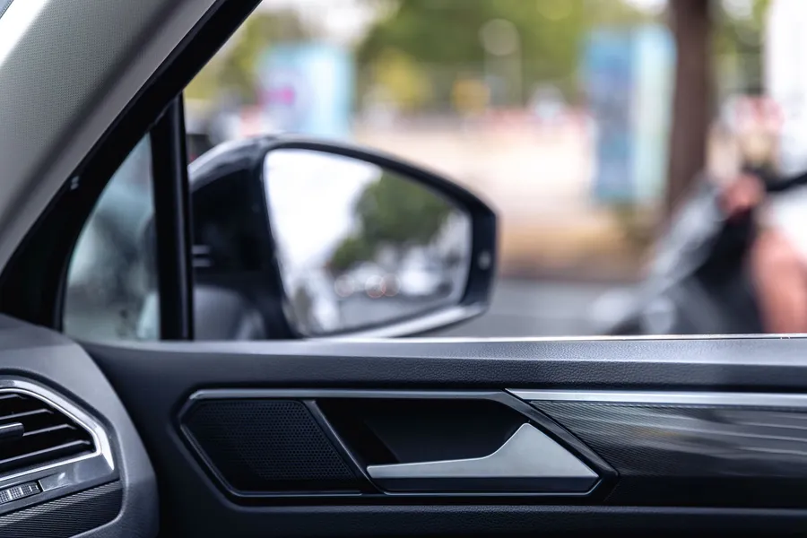 auto glass services